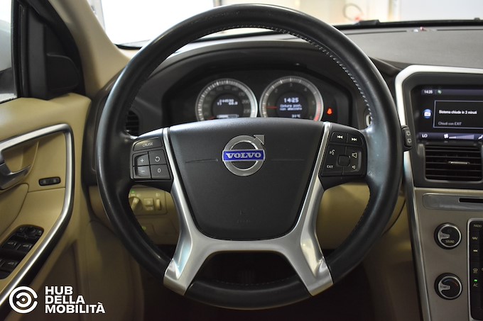 VOLVO XC60 DRIVe Kinetic